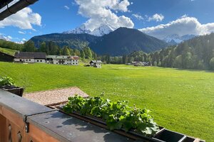 Ausblick vom Balkon der Ferienwohnung im Gästehaus Salzgau